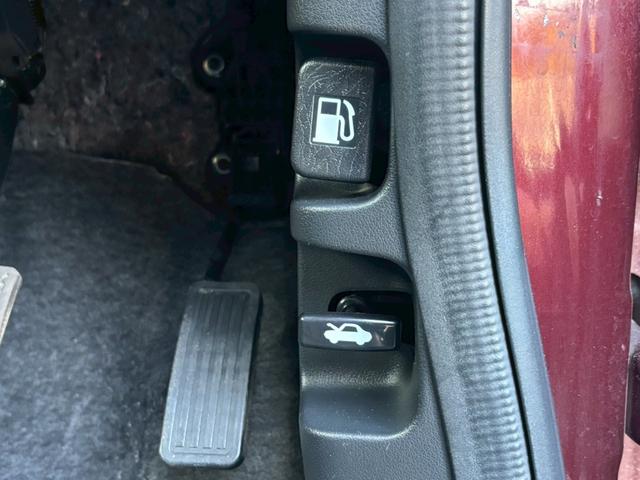 N-BOXカスタム G・Lパッケージ 修復歴なし 後期 純正ナビ 衝突軽減ブレーキ バックカメラ 両側パワースライドドア スマートキー プッシュスタート アイドリングストップ ETC HIDヘッドライト オートエアコン 整備保証付(64枚目)