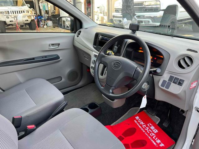 ミライース Ｄ　ＥＴＣ　キーレスエントリー　アイドリングストップ　ＣＶＴ　ＡＢＳ　ＣＤ　衝突安全ボディ　エアコン　パワーステアリング　パワーウィンドウ（3枚目）