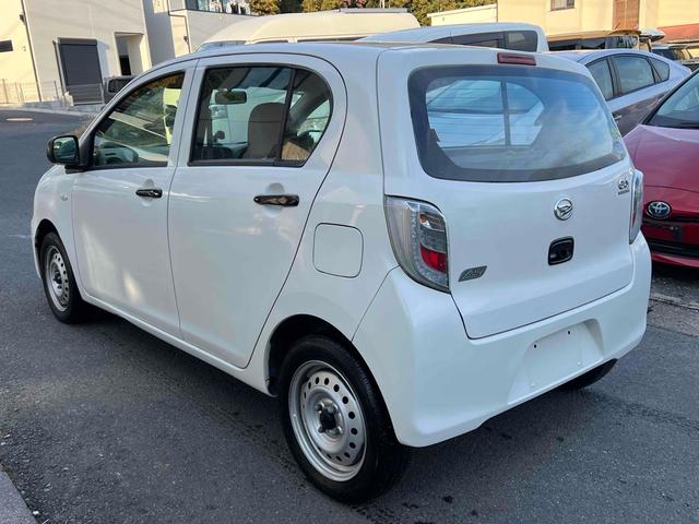 ミライース Ｄ　ＥＴＣ　キーレスエントリー　アイドリングストップ　ＣＶＴ　ＡＢＳ　ＣＤ　衝突安全ボディ　エアコン　パワーステアリング　パワーウィンドウ（17枚目）