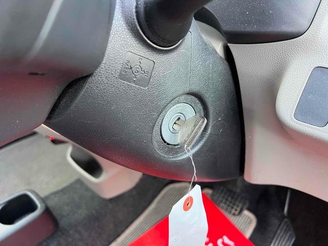 ミライース Ｄ　ＥＴＣ　キーレスエントリー　アイドリングストップ　ＣＶＴ　ＡＢＳ　ＣＤ　衝突安全ボディ　エアコン　パワーステアリング　パワーウィンドウ（26枚目）