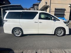 車のことなら東京都の東山自動車で！！国内外問わず様々な車種の販売実績がございます。豊富な知識を持ったスタッフが丁寧に対応致します！ 4