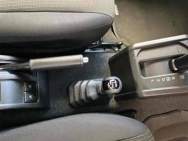 ジムニー XC 4WD ワンオーナー 禁煙車 バックカメラ オートクルーズコントロール レーンアシスト 衝突被害軽減システム ナビ LEDヘッドランプ ヘッドライトウォッシャー アルミホイール スマートキー(8枚目)