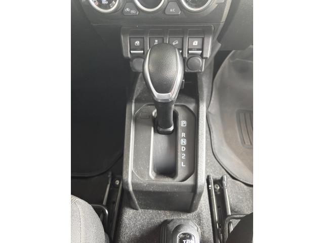 ジムニー XC 4WD ワンオーナー 禁煙車 バックカメラ オートクルーズコントロール レーンアシスト 衝突被害軽減システム ナビ LEDヘッドランプ ヘッドライトウォッシャー アルミホイール スマートキー(44枚目)