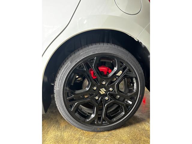 スイフトスポーツ ＺＣ３３Ｓ　ファイナルエディション　スイフトスポーツファイナルエディション特別仕様　ＭＴ６　ワンオーナー　禁煙車　オートクルーズコントロール　レーンアシスト　ブラック２トンルーフ　ＬＥＤヘッドランプ　アルミホイール　スマートキー（33枚目）