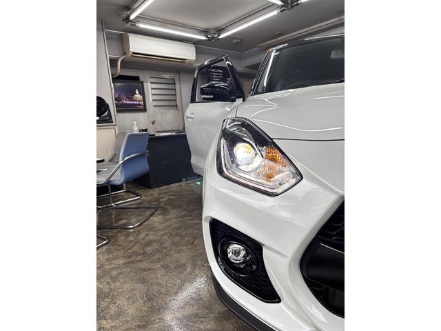 スイフトスポーツ ＺＣ３３Ｓ　ファイナルエディション　スイフトスポーツファイナルエディション特別仕様　ＭＴ６　ワンオーナー　禁煙車　オートクルーズコントロール　レーンアシスト　ブラック２トンルーフ　ＬＥＤヘッドランプ　アルミホイール　スマートキー（36枚目）