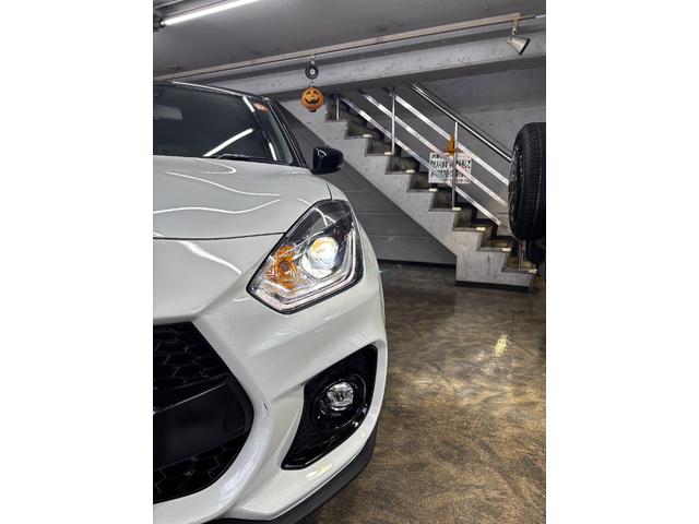 スイフトスポーツ ＺＣ３３Ｓ　ファイナルエディション　スイフトスポーツファイナルエディション特別仕様　ＭＴ６　ワンオーナー　禁煙車　オートクルーズコントロール　レーンアシスト　ブラック２トンルーフ　ＬＥＤヘッドランプ　アルミホイール　スマートキー（37枚目）