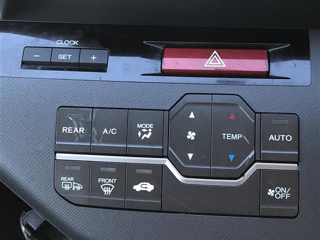 G 4WD フルセグナビ フリップダウンモニター DVD BT キーレスエントリー ETC(8枚目)