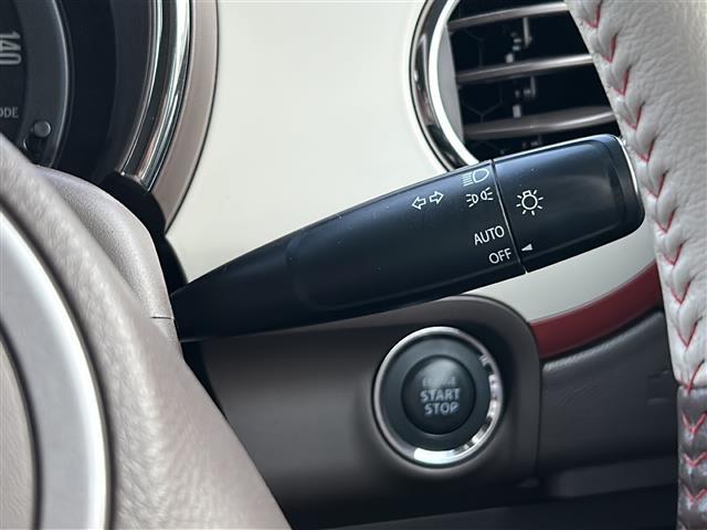 アルトラパンショコラ Ｘ　４ＷＤ／純正オーディオ／ＣＤ／ＦＭ／ＡＭ／Ｄ席シートヒーター／オートライト／ＨＩＤヘッドライト／純正ドアバイザー／純正フロアマット／スマートキー／ショコラ専用白ホイール（9枚目）