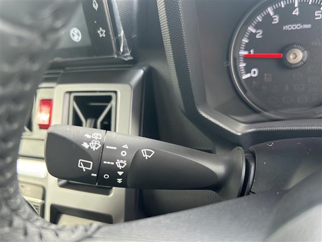 タフト Ｇ　ダーククロムベンチャー　４ＷＤ　スカイルーフ　９型ディスプレイオーディオ　フルセグＴＶ　Ｂｌｕｅｔｏｏｔｈ　バックカメラ　衝突軽減ブレーキ　シートヒーター　コーナーセンサー　ＬＥＤヘッドライト　オートライト　フォグランプ（12枚目）