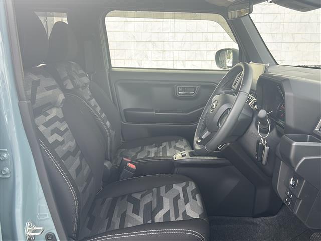 タフト Ｇ　ダーククロムベンチャー　４ＷＤ　スカイルーフ　９型ディスプレイオーディオ　フルセグＴＶ　Ｂｌｕｅｔｏｏｔｈ　バックカメラ　衝突軽減ブレーキ　シートヒーター　コーナーセンサー　ＬＥＤヘッドライト　オートライト　フォグランプ（17枚目）