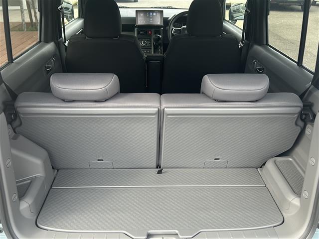 タフト Ｇ　ダーククロムベンチャー　４ＷＤ　スカイルーフ　９型ディスプレイオーディオ　フルセグＴＶ　Ｂｌｕｅｔｏｏｔｈ　バックカメラ　衝突軽減ブレーキ　シートヒーター　コーナーセンサー　ＬＥＤヘッドライト　オートライト　フォグランプ（24枚目）