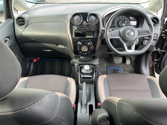 ノート e-パワー メダリスト ワンオーナー エマージェンシーブレーキ アラウンドビューモニター デジタルインナーミラー オーディオ USB ETC LEDヘッドライト オートライト レーンキープ ハーフレザーシート スマートキー(2枚目)