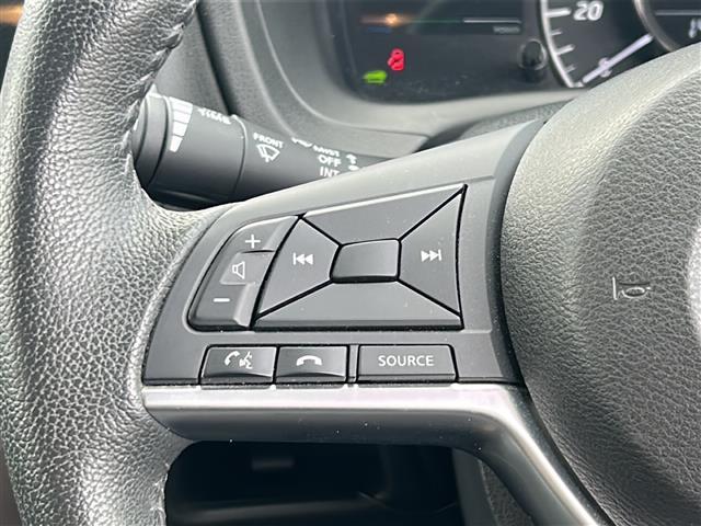 ノート e-パワー メダリスト ワンオーナー エマージェンシーブレーキ アラウンドビューモニター デジタルインナーミラー オーディオ USB ETC LEDヘッドライト オートライト レーンキープ ハーフレザーシート スマートキー(16枚目)