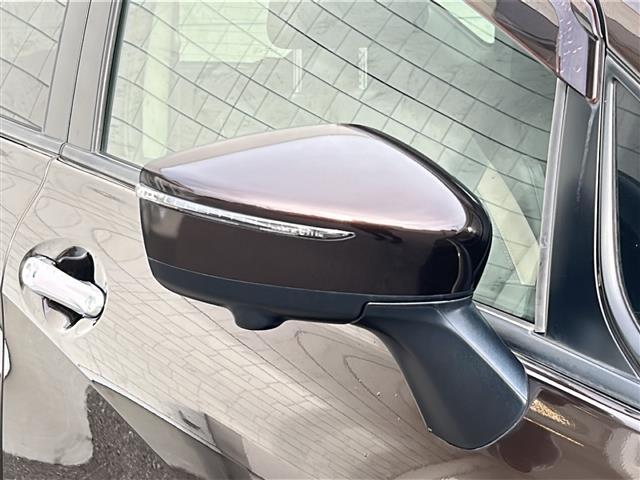 ノート e-パワー メダリスト ワンオーナー エマージェンシーブレーキ アラウンドビューモニター デジタルインナーミラー オーディオ USB ETC LEDヘッドライト オートライト レーンキープ ハーフレザーシート スマートキー(30枚目)