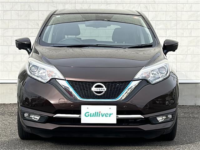 ノート e-パワー メダリスト ワンオーナー エマージェンシーブレーキ アラウンドビューモニター デジタルインナーミラー オーディオ USB ETC LEDヘッドライト オートライト レーンキープ ハーフレザーシート スマートキー(35枚目)