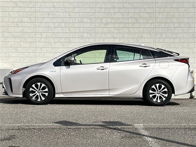 プリウス S バックカメラ 4WD LEDヘッドライト 純正ホイール Bluetooth ドライブレコーダー ETC 純正ナビ クルコン 純正フロアマット オートライト ドアバイザー 電格ミラー 盗難防止センサー(37枚目)