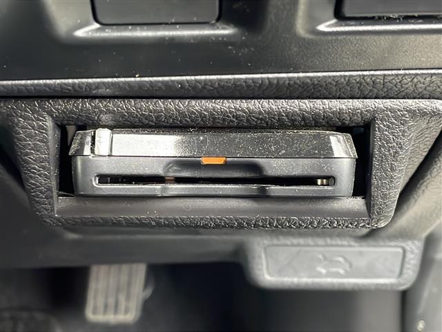 インプレッサスポーツ 2.0iアイサイト プラウドエディション 4WD 純正ナビ フルセグTV Bluetooth バックカメラ アイサイト 追従有クルーズコントロール パドルシフト HIDライト オートライト ETC レーンキープ D席パワーシート スマートキー(9枚目)