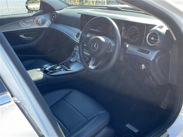 Eクラス E200 4マチック アバンギャルド 純ナビ 全方位C BSM BT フルセグ 電子P 前席シートヒーター 前席Pシート 電動トランクゲート 追従クルコン ブルメスタースピーカー 純正パフュームアトマイザー ETC 黒革シート スペアキー(8枚目)