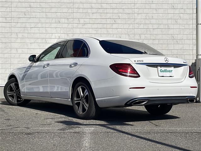 Eクラス E200 4マチック アバンギャルド 純ナビ 全方位C BSM BT フルセグ 電子P 前席シートヒーター 前席Pシート 電動トランクゲート 追従クルコン ブルメスタースピーカー 純正パフュームアトマイザー ETC 黒革シート スペアキー(38枚目)