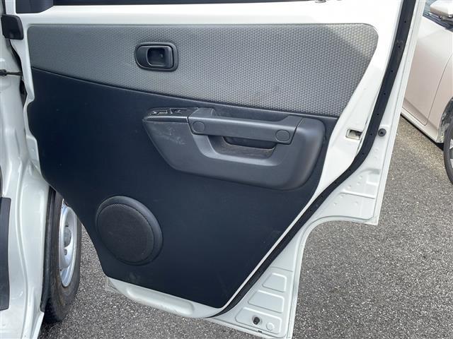 タウンエーストラック DX Xエディション 4WD2WD切替有 オートマシフト ナビ フルセグTV Bluetooth CDDVD再生 現状冬タイヤ 夏タイヤ別積有 リモコンキー 荷台ゴムマット ゴムフロアマット バックフォグ エアコン(27枚目)