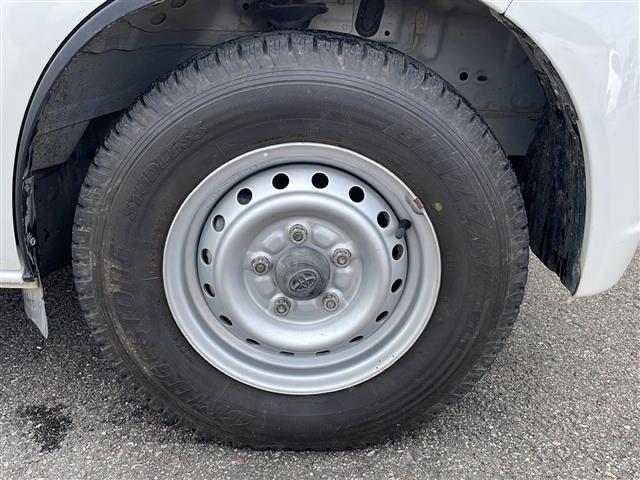 タウンエーストラック DX Xエディション 4WD2WD切替有 オートマシフト ナビ フルセグTV Bluetooth CDDVD再生 現状冬タイヤ 夏タイヤ別積有 リモコンキー 荷台ゴムマット ゴムフロアマット バックフォグ エアコン(34枚目)