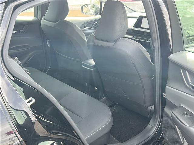 プリウス G 4WD 寒冷地仕様 純正ナビ フルセグTV Bluetooth バックカメラ トヨタセーフティセンス 前席シートヒーター レーダークルーズ クリアランスソナー LEDヘッドライト スマートキー(24枚目)