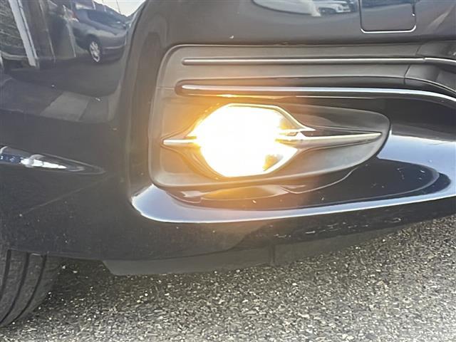 シャトル ハイブリッドＸ　４ＷＤ　ナビ　フルセグＴＶ　シティブレーキ　クルーズコントロール　ＥＴＣ　パドルシフト　ハーフレザーシート　革巻きステアリング　オートライト　フォグランプ　社外アルミホイール　横滑り防止　スマートキー（25枚目）