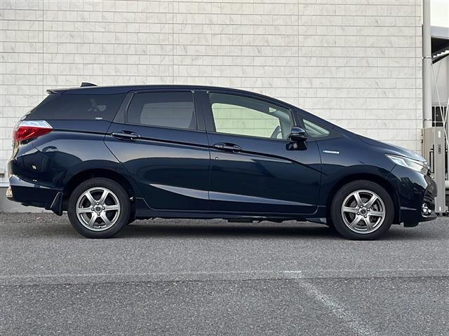 シャトル ハイブリッドＸ　４ＷＤ　ナビ　フルセグＴＶ　シティブレーキ　クルーズコントロール　ＥＴＣ　パドルシフト　ハーフレザーシート　革巻きステアリング　オートライト　フォグランプ　社外アルミホイール　横滑り防止　スマートキー（36枚目）