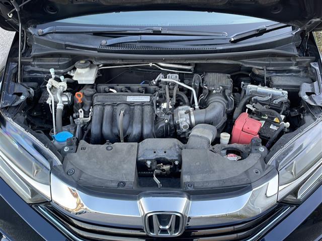 シャトル ハイブリッドＸ　４ＷＤ　ナビ　フルセグＴＶ　シティブレーキ　クルーズコントロール　ＥＴＣ　パドルシフト　ハーフレザーシート　革巻きステアリング　オートライト　フォグランプ　社外アルミホイール　横滑り防止　スマートキー（42枚目）