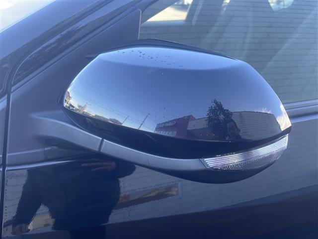 ヤリス Ｘ　４ＷＤ　寒冷地仕様　純正ナビ　ｂｌｕｅｔｏｏｔｈ　バックカメラ　衝突被害軽減ブレーキ　クルーズコントロール追従有　コーナーセンサー　ＥＴＣ　レーンキープアシスト　純正フロアマット　スマートキー（33枚目）