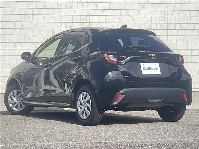 ヤリス Ｘ　４ＷＤ　寒冷地仕様　純正ナビ　ｂｌｕｅｔｏｏｔｈ　バックカメラ　衝突被害軽減ブレーキ　クルーズコントロール追従有　コーナーセンサー　ＥＴＣ　レーンキープアシスト　純正フロアマット　スマートキー（39枚目）