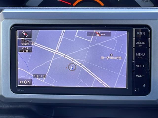 ピクシスメガ Ｌ　４ＷＤ　純正ナビ　ワンセグＴＶ　Ｂｌｕｅｔｏｏｔｈ　左側パワースライドドア　シートヒーター　オートライト　ＨＩＤライト　横滑防止　社外アルミホイール　スマートキー　フロアマット　ドアバイザースペアキー（3枚目）