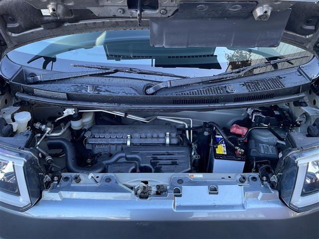 ピクシスメガ Ｌ　４ＷＤ　純正ナビ　ワンセグＴＶ　Ｂｌｕｅｔｏｏｔｈ　左側パワースライドドア　シートヒーター　オートライト　ＨＩＤライト　横滑防止　社外アルミホイール　スマートキー　フロアマット　ドアバイザースペアキー（42枚目）