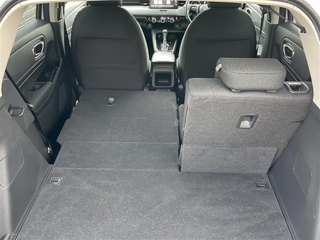 ヴェゼル ｅ：ＨＥＶ　Ｘ　４ＷＤ　純正ナビ　フルセグＴＶ　Ｂｌｕｅｔｏｏｔｈ　バックカメラ　ホンダセンシング　ＬＥＤヘッドライト　フォグランプ　オートライト　シートヒーター　ワイヤレス充電　ＥＴＣ２．０　オートライト　スマキー（28枚目）