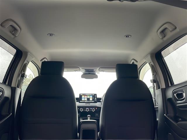 ヴェゼル ｅ：ＨＥＶ　Ｘ　４ＷＤ　純正ナビ　フルセグＴＶ　Ｂｌｕｅｔｏｏｔｈ　バックカメラ　ホンダセンシング　ＬＥＤヘッドライト　フォグランプ　オートライト　シートヒーター　ワイヤレス充電　ＥＴＣ２．０　オートライト　スマキー（30枚目）