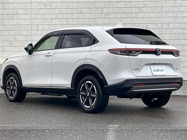 ヴェゼル ｅ：ＨＥＶ　Ｘ　４ＷＤ　純正ナビ　フルセグＴＶ　Ｂｌｕｅｔｏｏｔｈ　バックカメラ　ホンダセンシング　ＬＥＤヘッドライト　フォグランプ　オートライト　シートヒーター　ワイヤレス充電　ＥＴＣ２．０　オートライト　スマキー（38枚目）