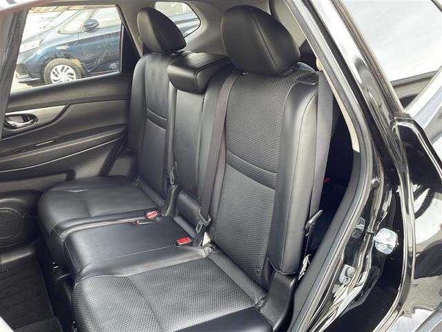 エクストレイル 20X エマージェンシーブレーキパッケージ 4WD 7人乗 純正ナビ フルセグTV Bluetooth バックカメラ フリップダウンモニター 衝突軽減ブレーキ シートヒーター ETC 電動リアゲート フォグランプ ドライブレコーダ スマートキー(23枚目)