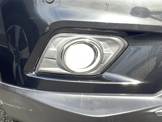 エクストレイル 20X エマージェンシーブレーキパッケージ 4WD 7人乗 純正ナビ フルセグTV Bluetooth バックカメラ フリップダウンモニター 衝突軽減ブレーキ シートヒーター ETC 電動リアゲート フォグランプ ドライブレコーダ スマートキー(35枚目)