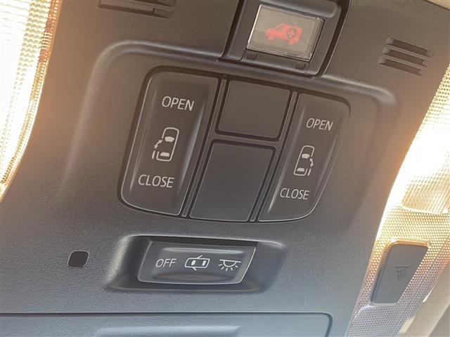 アルファード ２．５Ｘ　４ＷＤ　ワンオーナー　ＡＬＰＩＮＥナビ　フルセグＴＶ　Ｂｌｕｅｔｏｏｔｈ　Ｂカメラ　ＡＬＰＩＮＥフリップダウンモニター　両側パワースライドドア　クルコン　衝突軽減ブレーキ　ＥＴＣ　ドラレコ　スマキー（8枚目）