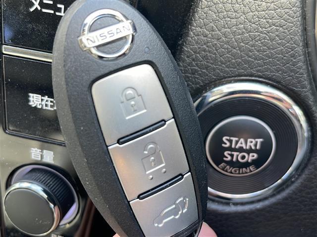 エクストレイル ２０Ｘｉ　２ＷＤ４ＷＤ切替有　純正１０型ナビ　フルセグＴＶ　Ｂｌｕｅｔｏｏｔｈ　全方位モニター　プロパイロット　衝突気軽減ブレーキ　パワーバックドア　前後シートヒーター　ＥＴＣ　レーンキープ　スマートキー（12枚目）