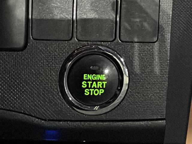 ステラ カスタムR メモリナビ TV ETC スペアキー 電格ミラー 純正フロアマット 純正ドアバイザー 社外14インチAWプッシュスタート スマートキー HIDヘッドライト フォグランプ 盗難防止システム AAC(9枚目)