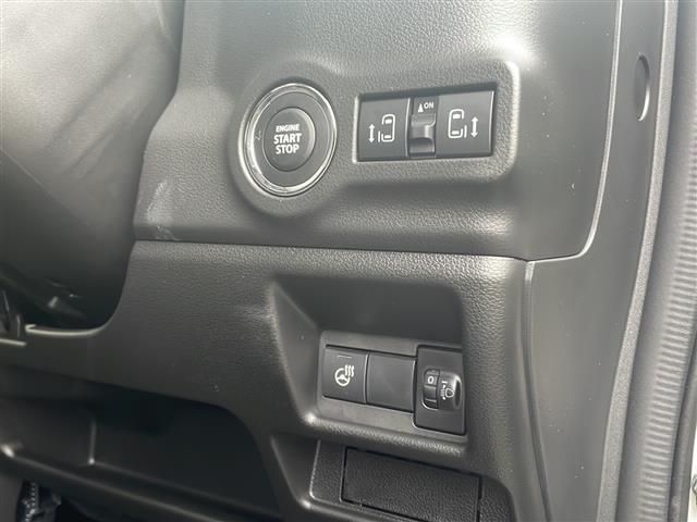 スペーシアギア ハイブリッドＸＺ　４ＷＤ　デュアルセンサーブレーキサポート　スリムサーキュレーター　両側パワースライドドア　ハイビームアシスト　シートヒーター　オートライト　ＨＵＤ　ＬＥＤヘッドライト　ルーフレール　スマートキー（14枚目）