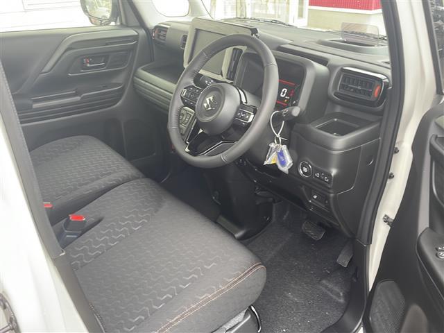 スペーシアギア ハイブリッドＸＺ　４ＷＤ　デュアルセンサーブレーキサポート　スリムサーキュレーター　両側パワースライドドア　ハイビームアシスト　シートヒーター　オートライト　ＨＵＤ　ＬＥＤヘッドライト　ルーフレール　スマートキー（20枚目）