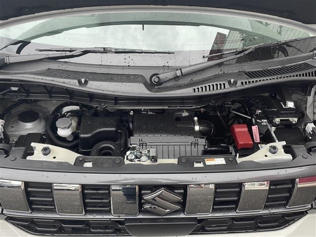 スペーシアギア ハイブリッドＸＺ　４ＷＤ　デュアルセンサーブレーキサポート　スリムサーキュレーター　両側パワースライドドア　ハイビームアシスト　シートヒーター　オートライト　ＨＵＤ　ＬＥＤヘッドライト　ルーフレール　スマートキー（42枚目）