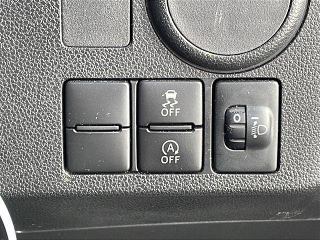 ピクシスエポック Ｌ　社外ナビ　フルセグ　ＢＴ　前後ドラレコ　取説　地図ＳＤ　リモコンキー　キーレス　純正フロアマット　ＴＶキャンセラー　横滑り防止　アイドリングストップ　盗難防止装置　ハロゲンヘッドライト　ドアバイザー（12枚目）