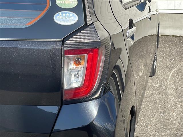 ピクシスエポック Ｌ　社外ナビ　フルセグ　ＢＴ　前後ドラレコ　取説　地図ＳＤ　リモコンキー　キーレス　純正フロアマット　ＴＶキャンセラー　横滑り防止　アイドリングストップ　盗難防止装置　ハロゲンヘッドライト　ドアバイザー（31枚目）