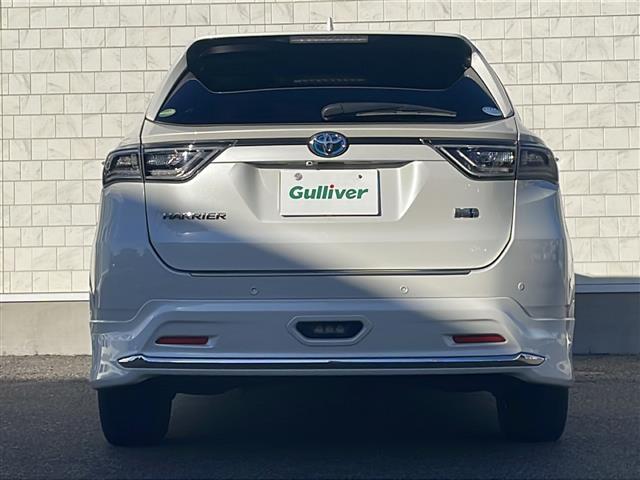 ハリアーハイブリッド プレミアム　４ＷＤ　純正モデリスタフルエアロ　サンルーフ　Ｂｌｕｔｏｏｔｈ　バックカメラ　ＡＬＰＩＮＥナビ　フルセグＴＶ　ＥＴＣ　コーナーセンサー　純正ＬＥＤライト　オートライト　ドライブレコーダー前　電動ハッチ（41枚目）