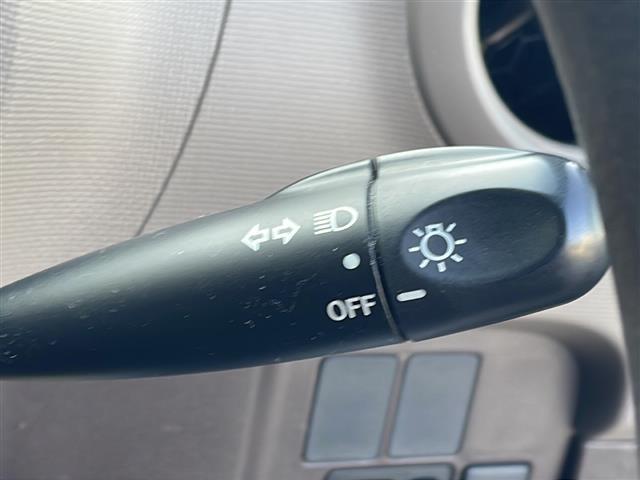 パッソ Ｘ　純正ナビ　ワンセグ　ワイパーデザイアー　電格ミラー　ビルトインＥＴＣ　ドアバイザー　ＬＥＤヘッドライト　フォグランプ　リモコンキー　スペアキー　純正ホイールキャップ付　純正フロアマット　取扱説明書（7枚目）