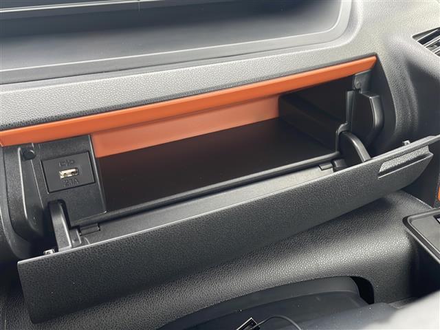 タント ファンクロス 4WD 純正ナビ フルセグTV Bluetooth 両側パワースライドドア スマートアシストIII 前席シートヒーター コーナーセンサー LEDヘッドライト フォグランプルーフレール スマートキー(14枚目)