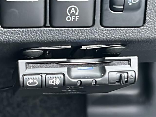 ミライース Ｌ　４ＷＤ　ＡＬＰＩＮＥカーナビ　フルセグＴＶ　Ｂｌｕｅｔｏｏｔｈ　ＣＤ　ＤＶＤ再生　ＥＴＣ　オートライト　横滑り防止装置　純正ホイールキャップ　フロアマット　ドアバイザー　ライトレベライザ　リモコンキー（6枚目）